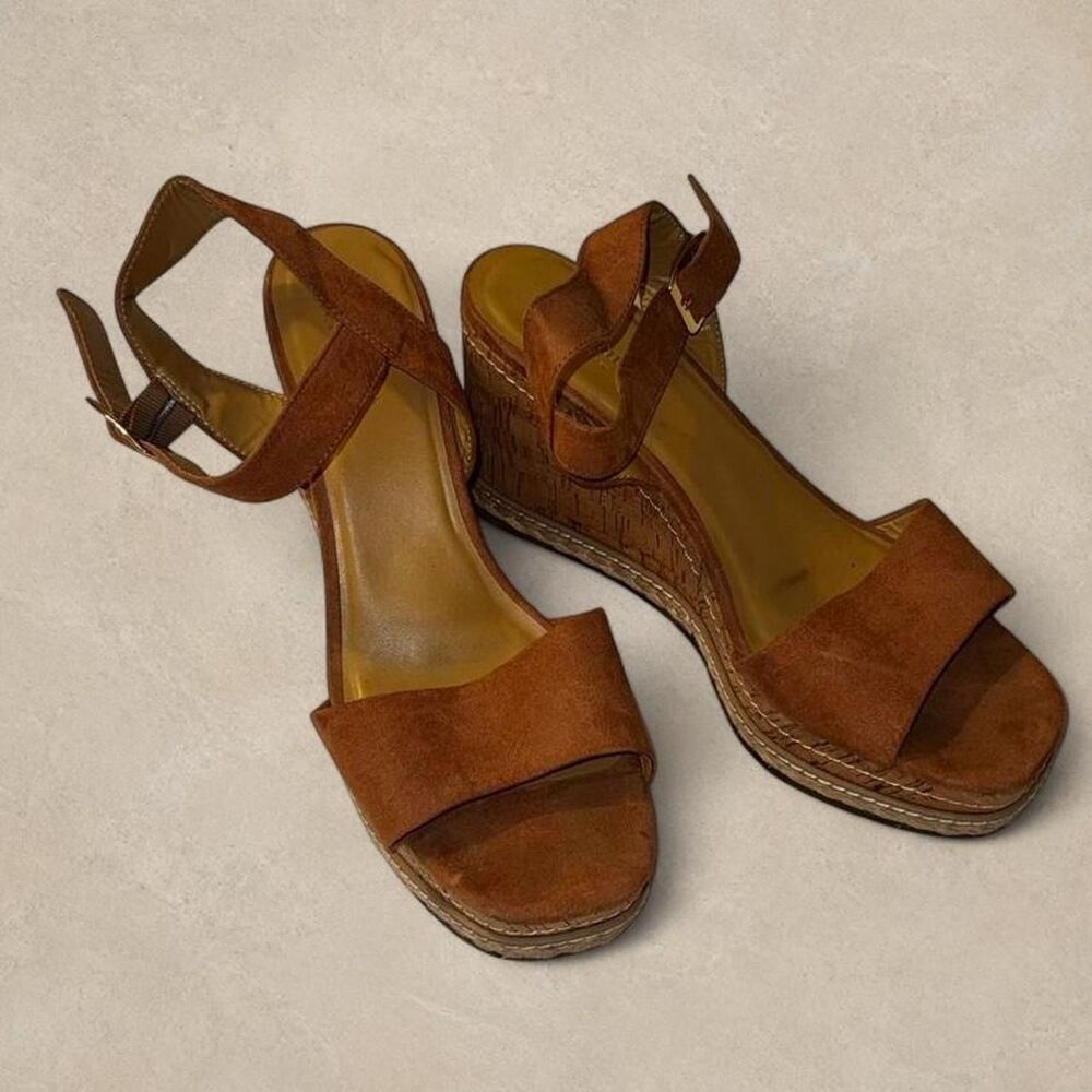 Steve-madden Women's Brown and Tan Sandals